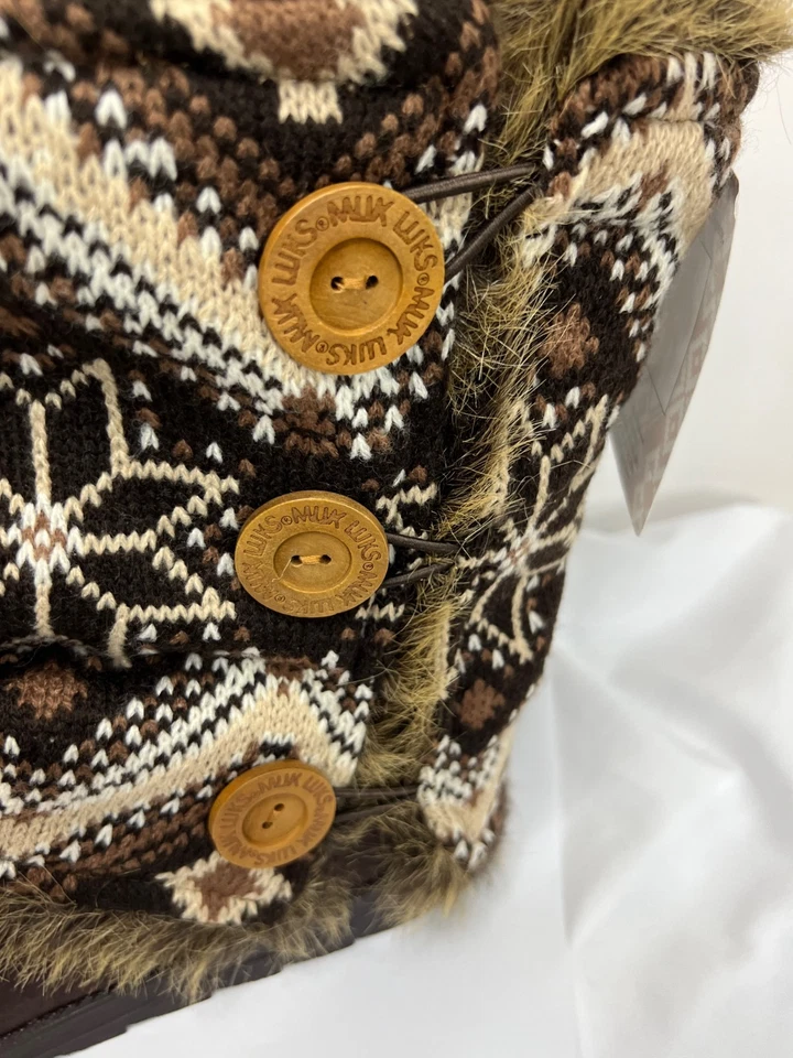 NWT Muk Luks Women's Cheryl Sweater Lined Boots Red Blue Size 8 New! - Image 2 of 4