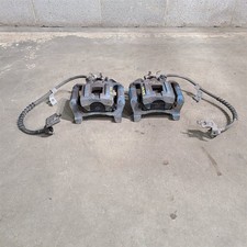15-22 Mustang Gt 5.0 Rear Brake Caliper Set Calipers Rh Lh Aa7490