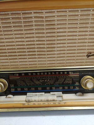 RARE 1950's blaupunkt Granada 61 Am/Fm Radio. Works great checked