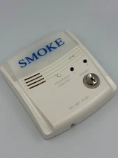 System Sensor RTS2-AOS Smoke Detector Accessory Never Used Includes Keys