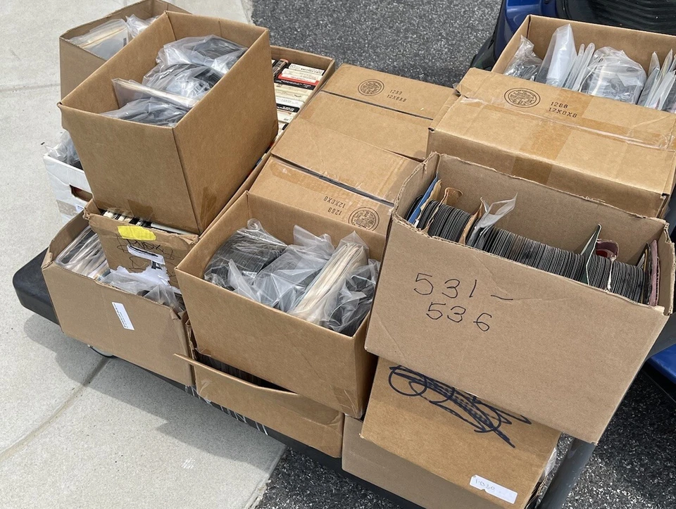 Lot Of 50 Random 45rpm Vinyl Records From Closed Down Record Store! - Image 4 of 4