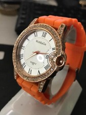 Montre Femme WOMAGE 8329 - Design Moderne Aiguilles Crayons - Bracelet Blanc - Neuve Jamais Portée - Quartz