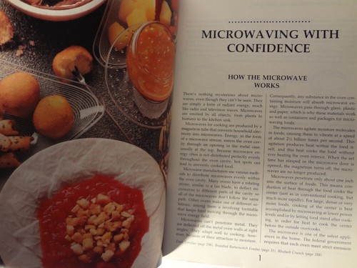 Betty Crocker's Microwave Cookbook - Picture 2 of 5