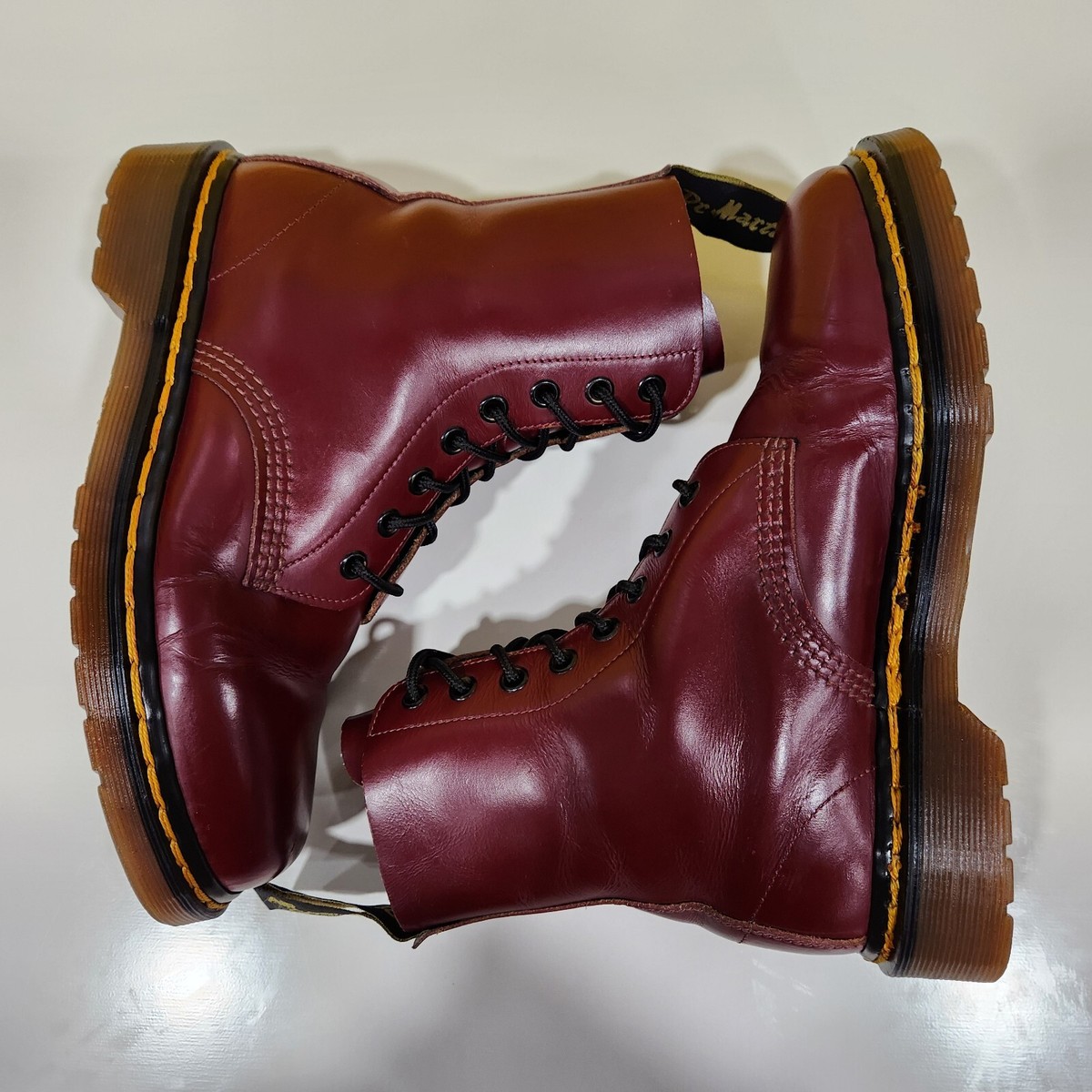 💥Dr. Martens Doc England Rare 80's Vintage Cherry Red 1460 💥Dr. Martens Doc England Rare 80's Vintage Cherry Red 1460