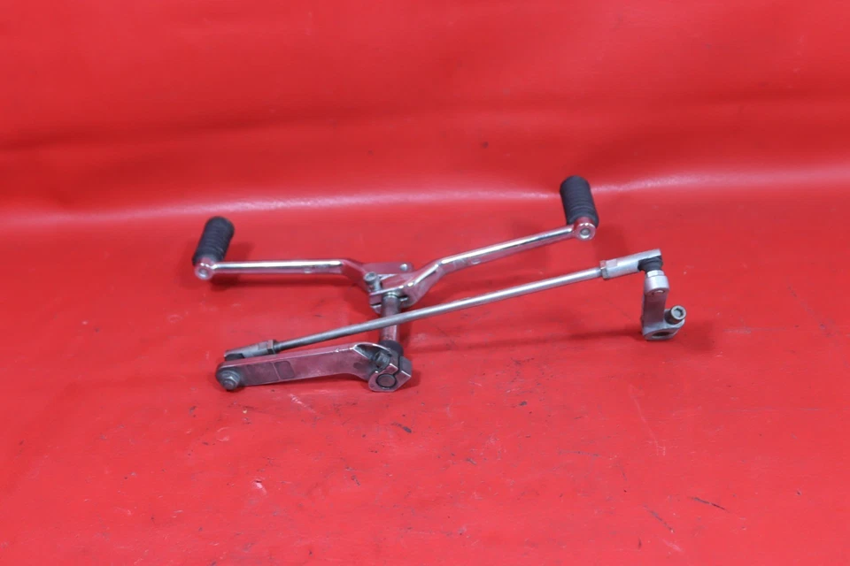 Harley-Davidson Electra Glide Ultra Limited 2013 FLHTK palanca de cambios con pedales Foto 3 de 4