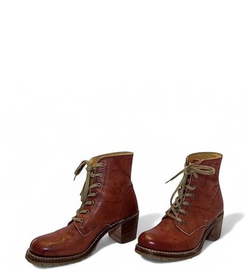 Women s Frye Sabrina 6G Lace Up Boots Shoes Cognac Color Size 7M Made in USA