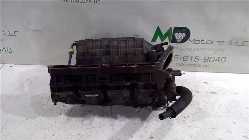 Colector de admisión superior Hyundai Elantra 2011-2013 OEM 28310-2E200 Foto 2 de 4