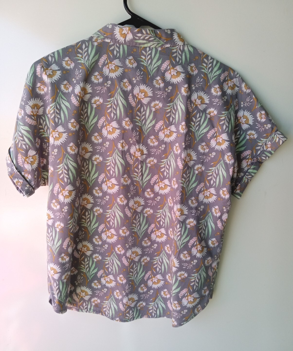 UNIVERSAL THREAD Gray Button Front Women's Short … - image 7