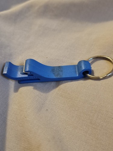 Oldenburg Brewing Company Vtg Keyring Bottle Opener - Picture 2 of 2