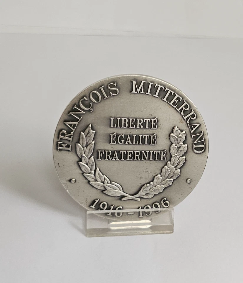 Médaille François MITTERRAND 1916-1996 bronze argenté par J. BALME - Photo 2/4