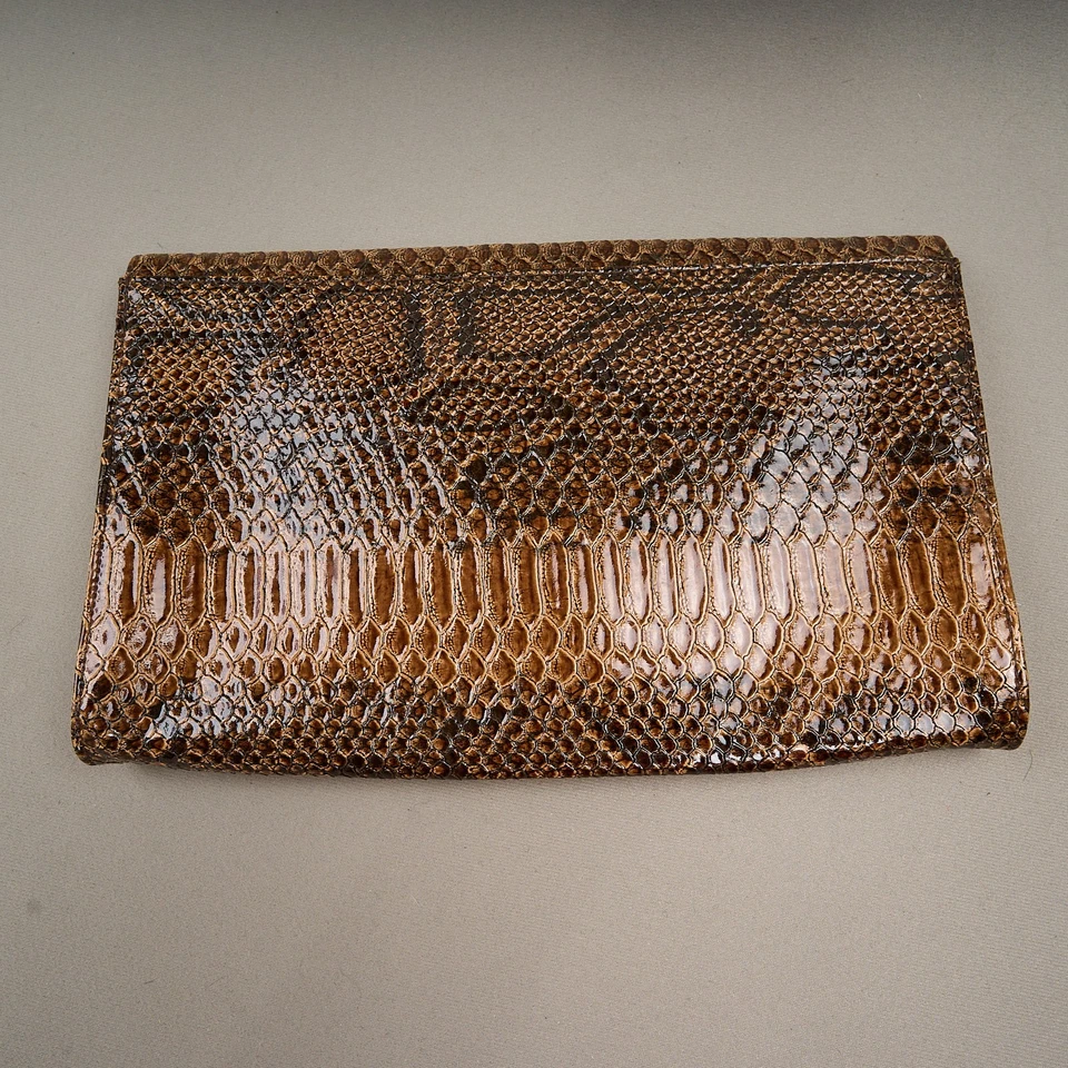 Bolsa de mão Giannini couro sintético genuíno marrom pele de cobra tamanho grande 8x12 - Imagem 2 de 4