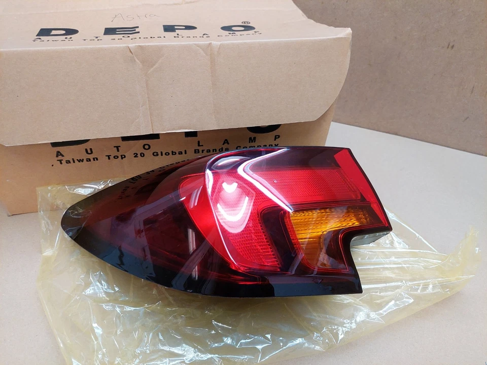For Vauxhall Astra K Rear Left Outer Taillight Lamp 4421994LUE Trupart 2015-2019 - Image 2 of 4
