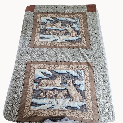 Handmade Quilt Snow Leopard Graphic Print Queen Size Retro Style Modern Blanket