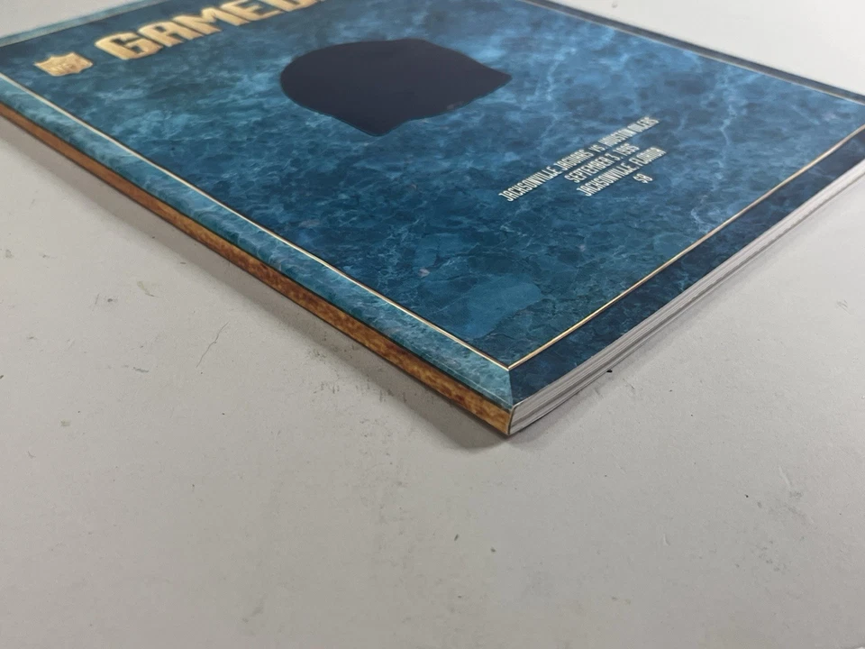 1995 Jacksonville Jaguars Oilers Inaugural Season NFL Program & Guide Lot, NICE! - Image 3 of 4