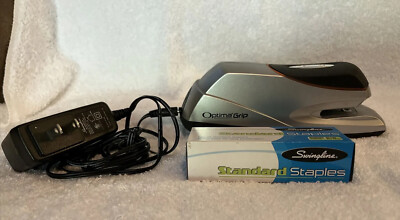 Swingline Optima Grip Electric Auto Stapler 20 Sheet Capacity AC Battery 48207