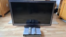 Panasonic Fernseher TX-L42 D25E  + TechniSat DigiCorder HD S2 mit integrierter F