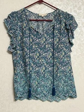 Solitaire Embroidered Hem Blouse V-neck Floral Print Flutter Sleeve Tassels M
