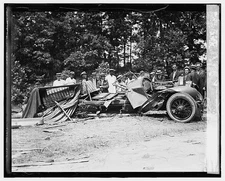 Photo:Wreck of Stutz car with bootleggers, 7/29/24