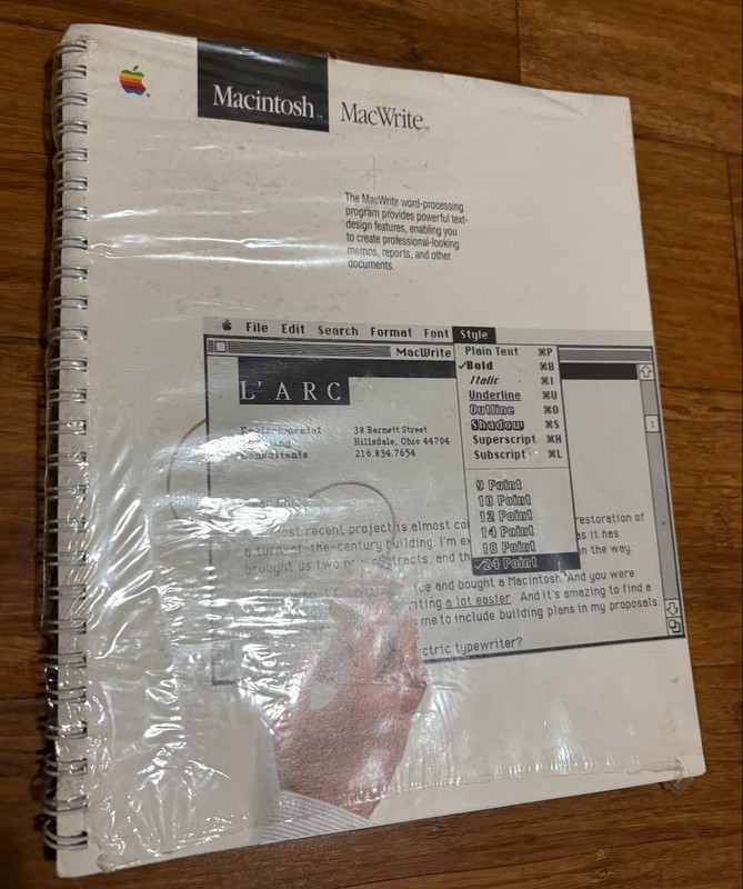 Apple Macintosh MacWrite manual in original shrinkwrap! Mac 128k 512k