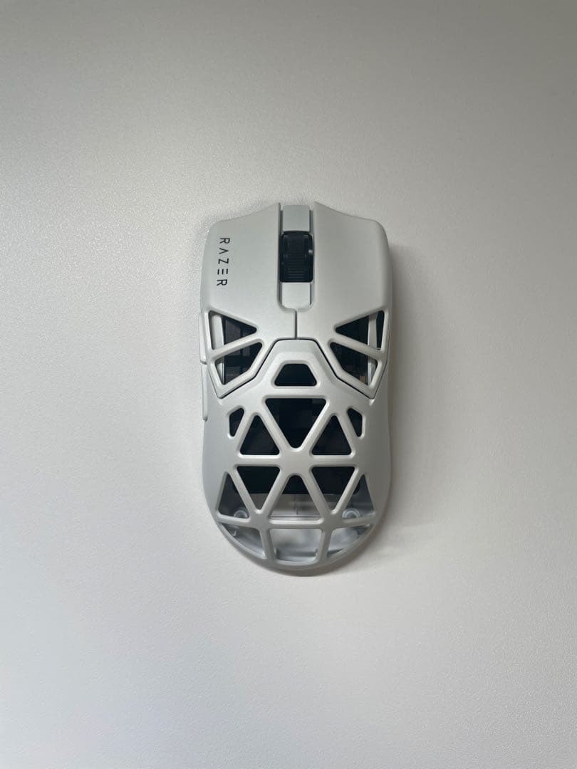 Razer Viper Mini Signature Edition Gaming Mouse White Near Mint