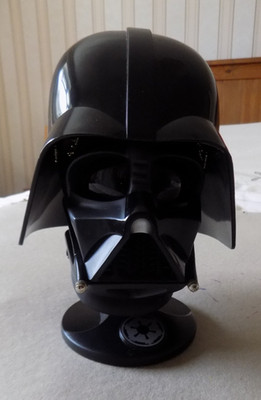 Star Wars Darth Vader Scaled Helm von Riddell