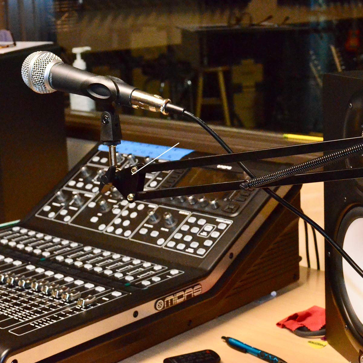 ChromaCast Pro Series 38 Scissors Arm Adjustable Microphone Desk Stand with