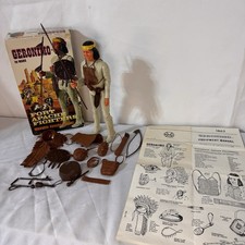 VTG MARX Fort Apache 1863 Geronimo Indian Action Figure w/ Box Accessories 85