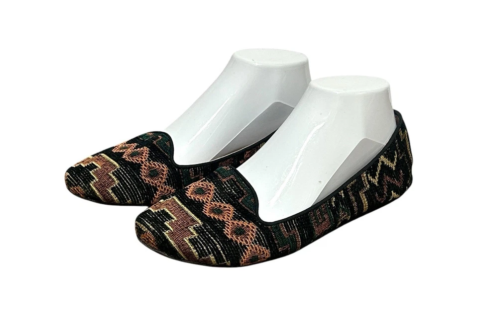 Zapatos planos para mujer Betsey Johnson Bestie textil suroeste sin cordones talla 8 Foto 4 de 4