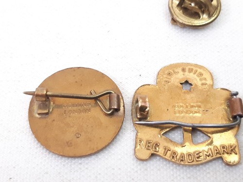 Vintage Girl Guides badges x 4 Captains Baden Powell Enamel Rose Promise 1950s - Picture 4 of 7