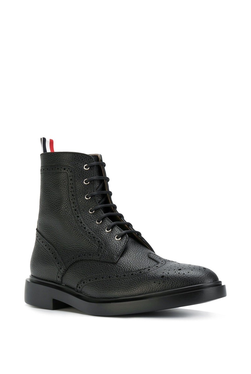 NEW Thom Browne Men display picture 2