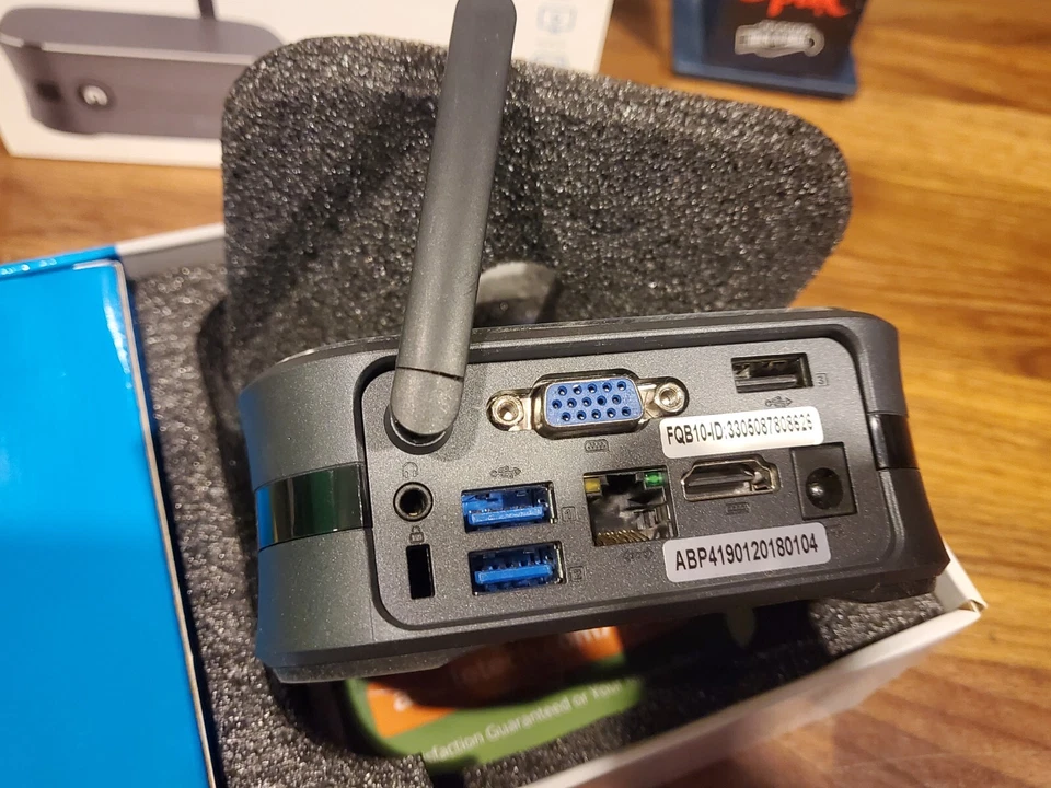 Azulle Mini PC Byte Plus 2GB RAM Intel Atom 1.84GHz 32GB Fanless Windows 10 - Image 3 of 4