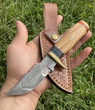 FIXED-BLADE HUNTING KNIFE | Damascus Steel Blade Hunting Skinning knife Survival
