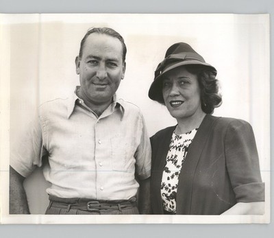 WARNER BROS Exec HAL B WALLIS & Wife on Ship NEW YORK Vintage 1939 Press Photo