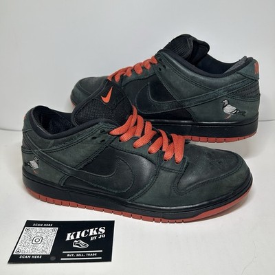Nike SB Dunk Low Black Pigeon 2017 - Size 6 - (883232-008)