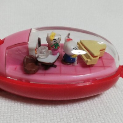 激レア　平成レトロ　Petit Hamu Life シュレッダー　クーリア Vintage Hello Kitty Pocket Critter Sanrio 1994 Keychain Red Takara