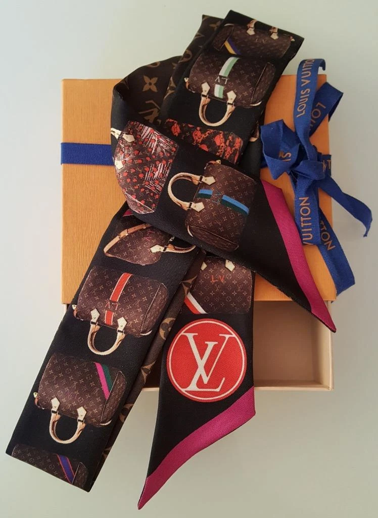 New Authentic Louis Vuitton Tribute to Speedy Silk Monogram Bandeau Scarf,  Rare