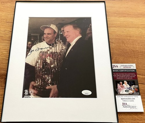 Joe Torre signed Yankees 1996 World Series 8x10 photo w/ Steinbrenner framed JSA