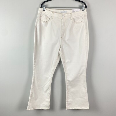 Curvy High Rise Kick Crop