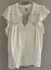 NWT Sundance Catalog Off White Embroidered “Felicity Flutter Top” Size M $108