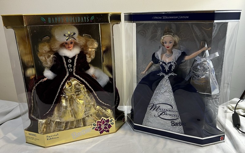 1996 Happy Holidays Barbie 15646 1999 Millennium Princess Barbie 24154 NIB NRFB