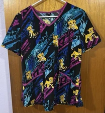 Disney Brand Woman’s Scrub Top Black With Simba From The Lion King Size M
