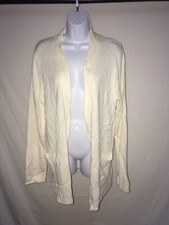 White stag women's Cardigan Ivory Long sleeve with two pockets XL 16-18