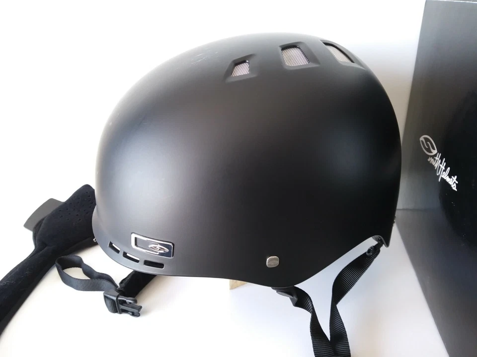 Smith Holt CASCO DE SNOWBOARD, SKATEBOARDING con kit de almohadillas de verano TALLA LG ¡Limpio! Foto 2 de 4