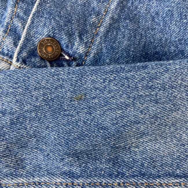 Levi's Denim Jacket 90's vintage Made in 1994 70505-0217 4th