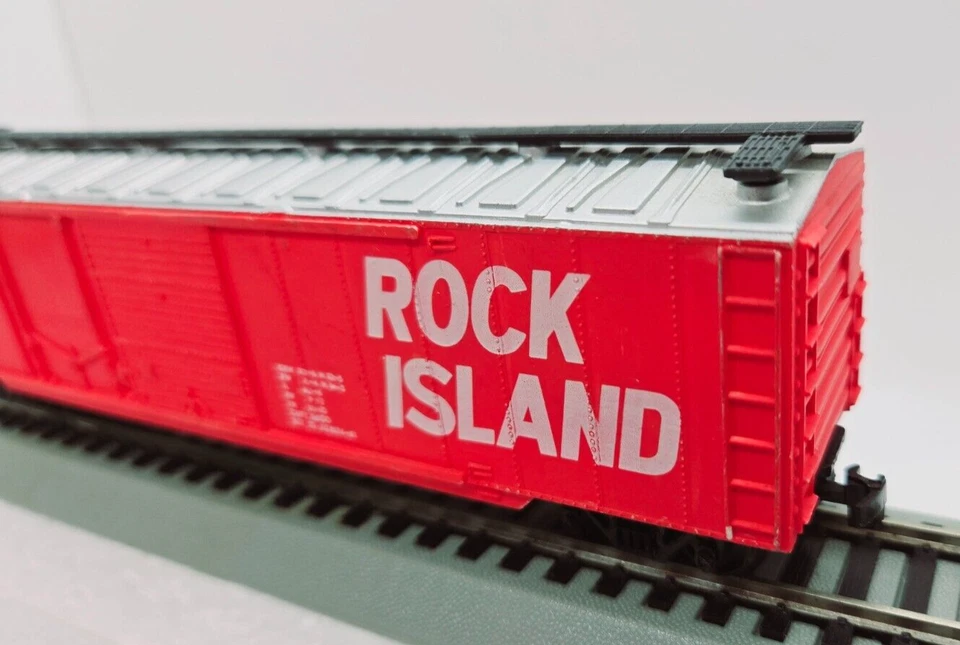 Model Power ROCK ISLAND SOFT TOUCH R.I. 32084 BOXCAR HO scale - Image 3 of 4