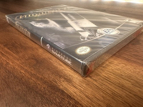 GoldenEye: Rogue Agent (Nintendo GameCube, 2004) Factory Sealed Brand New - Picture 8 of 9