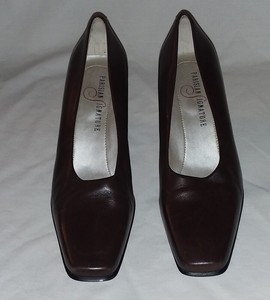 parisian black heels