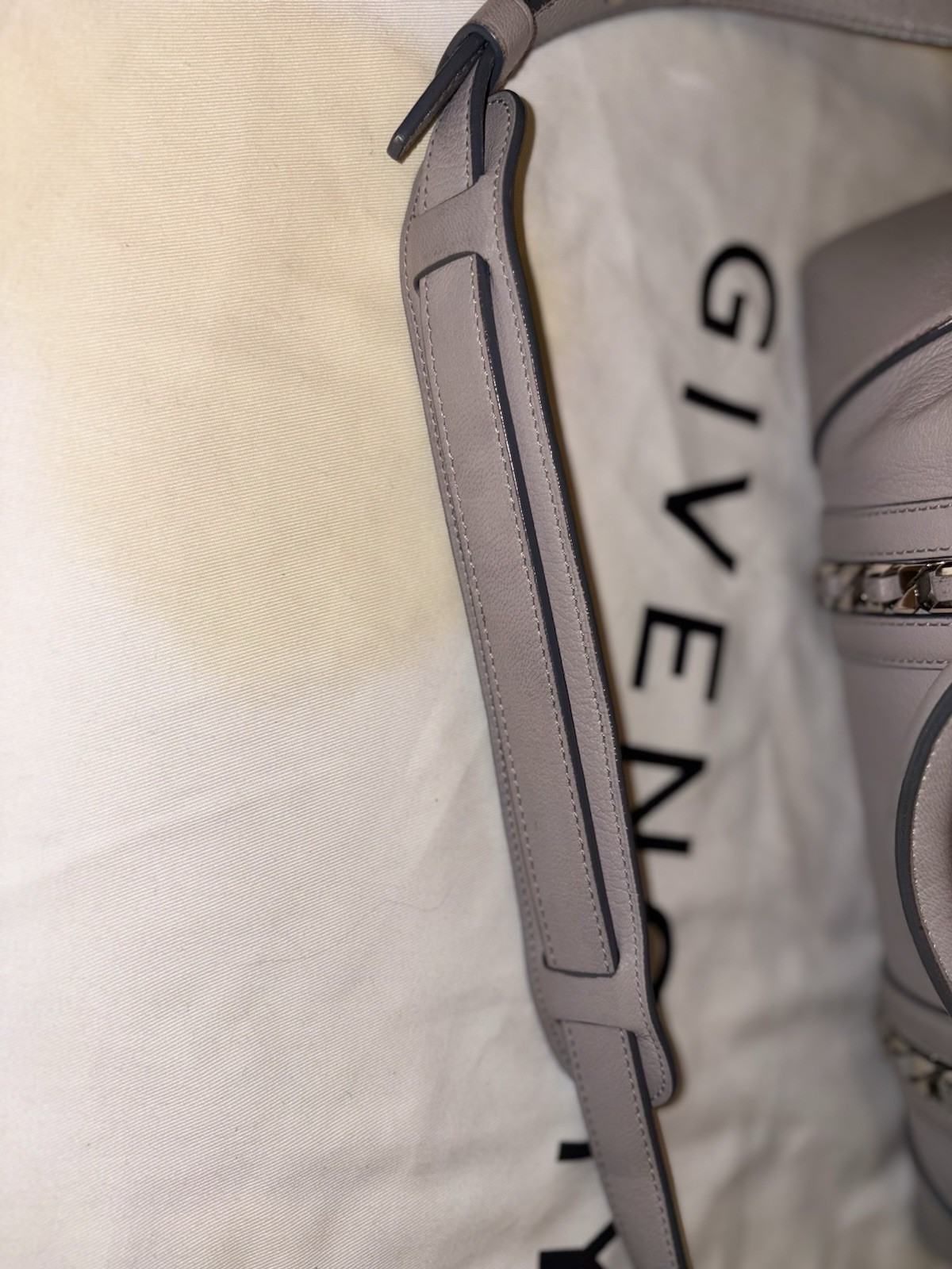 Authentic Givenchy Grey Leather Chain Detail Satc… - image 18