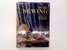 McCall's Sewing In Colour - unknown - HAMLYN - 1964-01-01