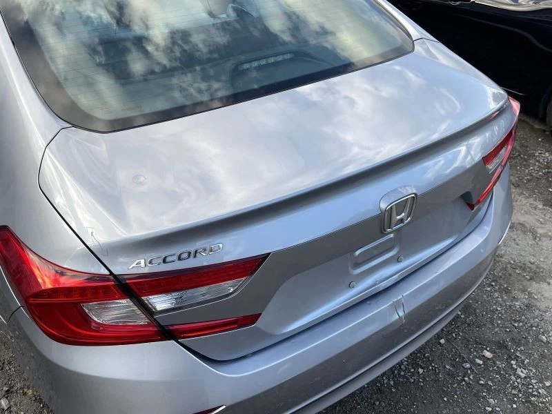 2018-2022 Honda Accord Deck Lid Silver - Image 2 of 4